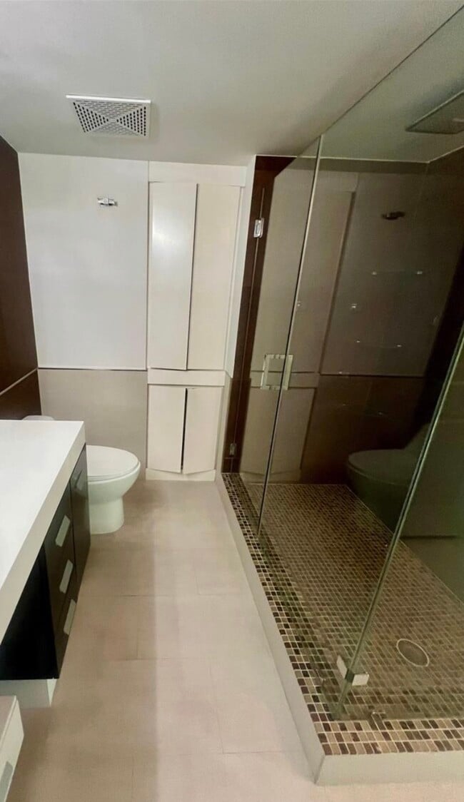 Foto del edificio - 2101 Brickell Ave