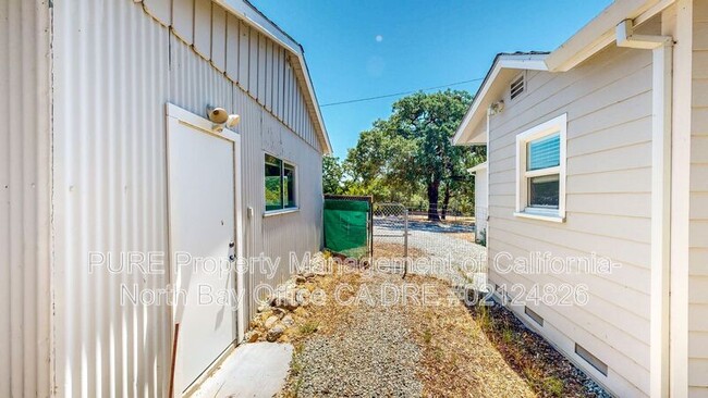 Building Photo - 3750 Warm Springs Rd