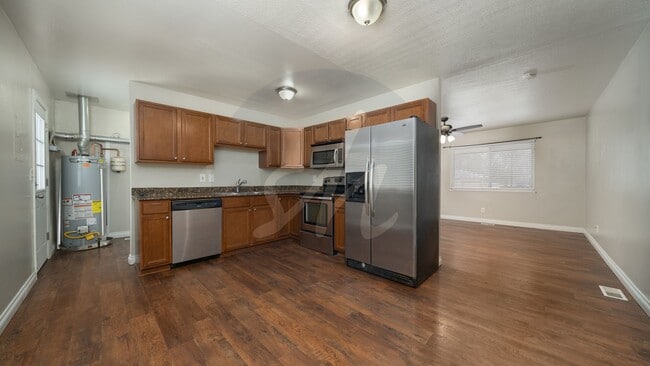 Foto del edificio - Charming Rancher in Stratmoor Valley