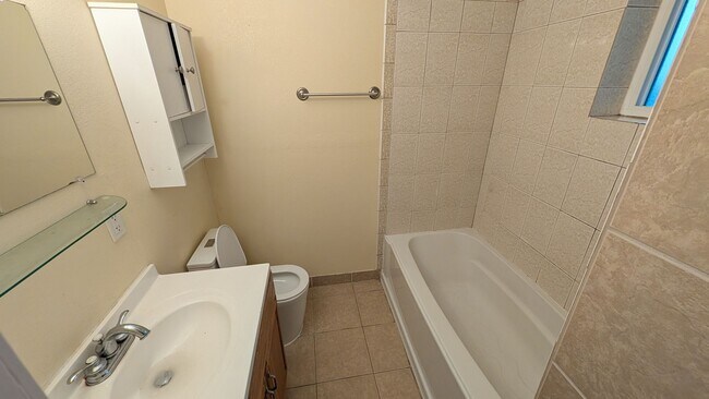 Foto del edificio - 2713 Diamond St
