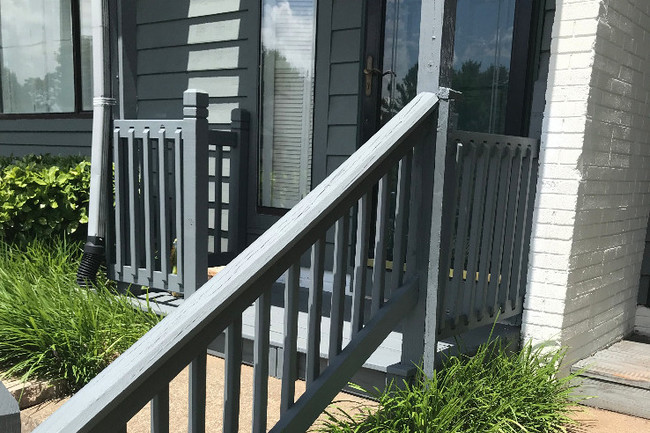 Entrance - 302 Harvest Dr