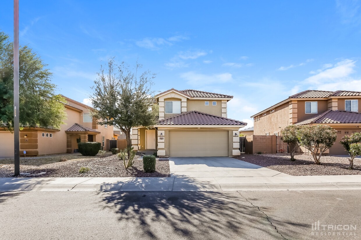 Foto principal - 22269 W Tonto St
