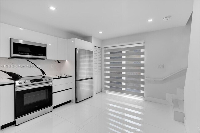 Foto del edificio - 14911 SW 82nd Terrace