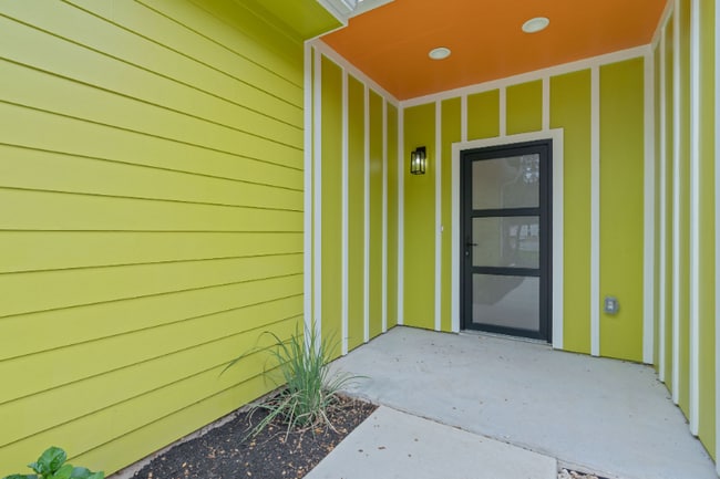Building Photo - 124 S Mockingbird Cir