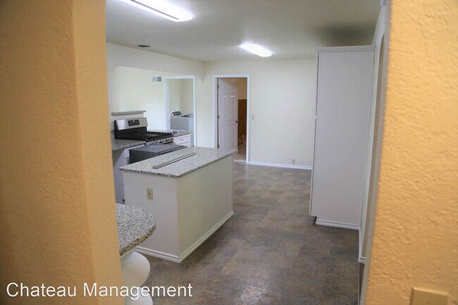 Foto del edificio - 4 br, 2 bath House - 2095 SE Debord St.