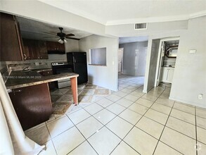 Building Photo - 2629 NW 60th Way