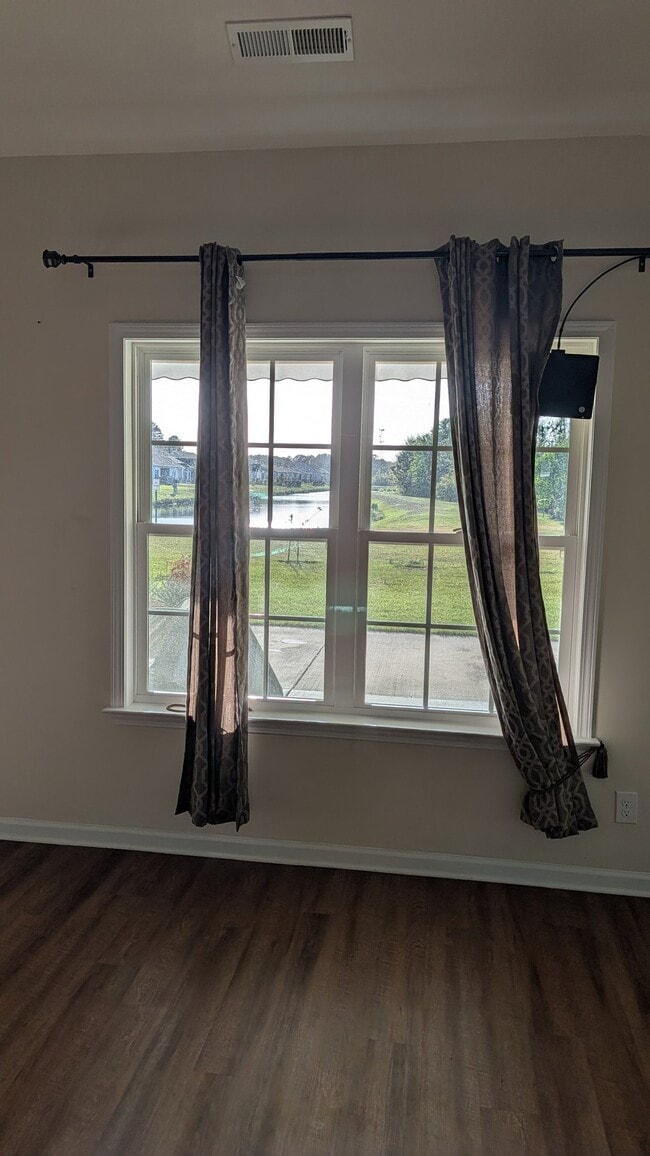 Photo - 409 Arecales Dr House