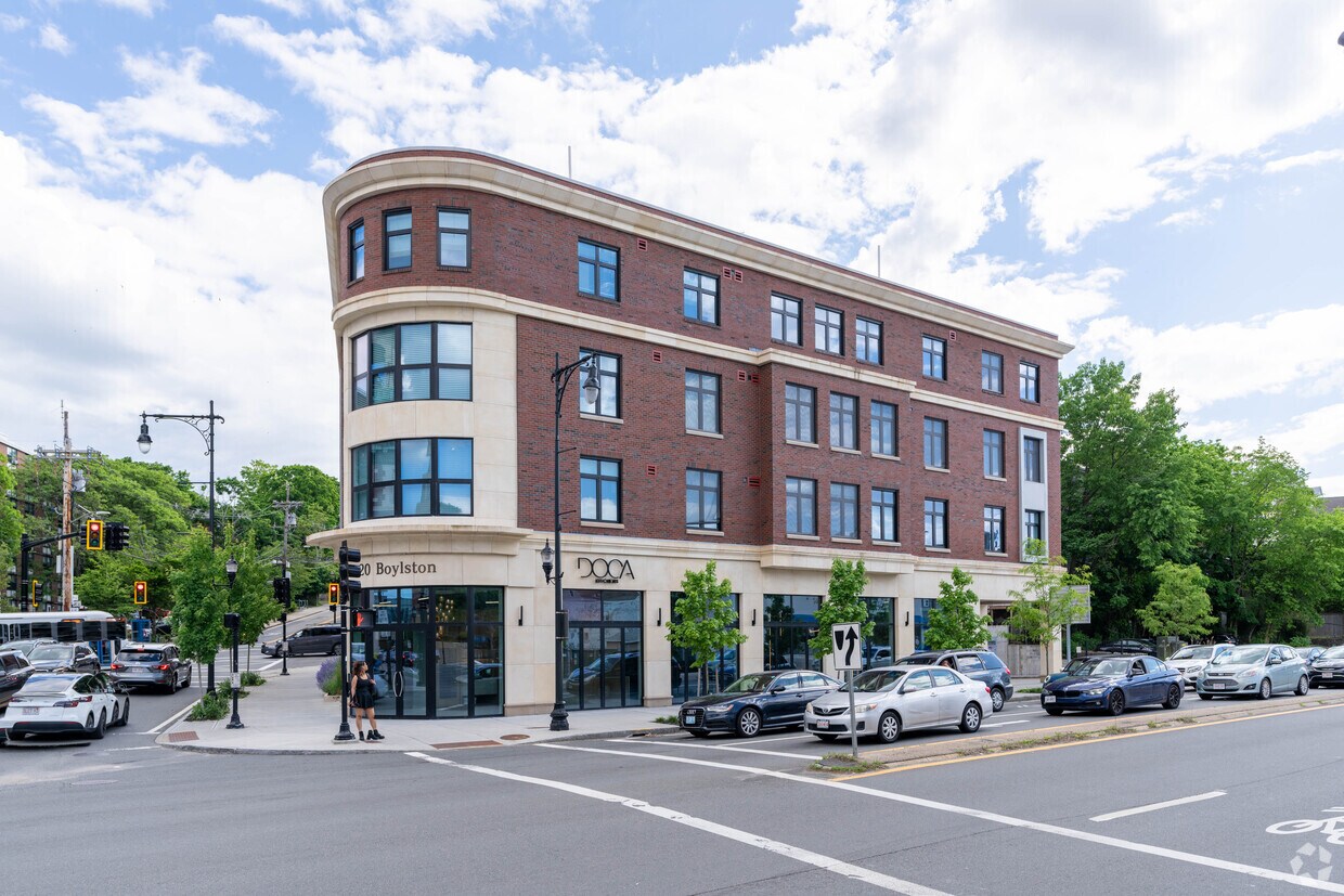 20 Boylston Street is located in Brookline. - 20 Boylston St