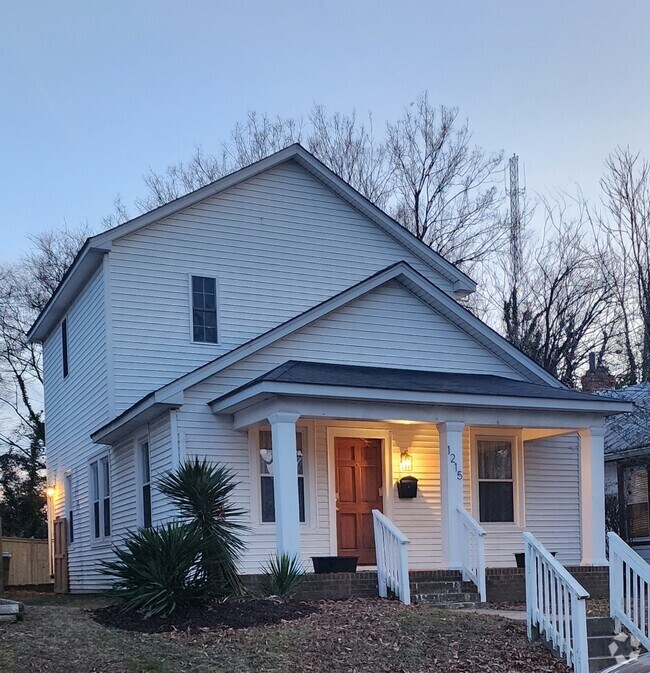 Oakwood Apartments for Rent Richmond, VA 1 Rentals