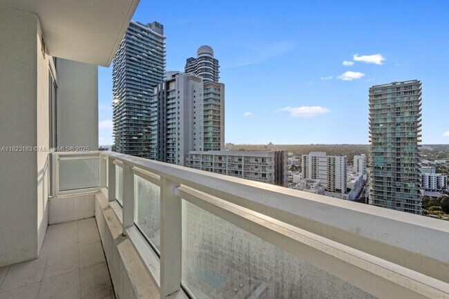 Foto del edificio - 1080 Brickell Ave