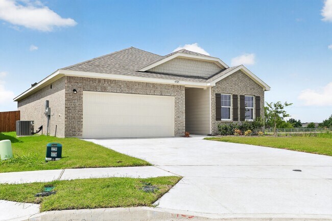 Building Photo - 4725 Harlequin Dr