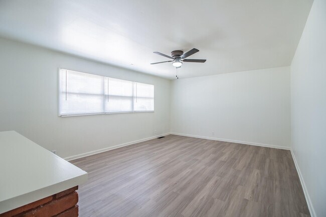 Foto del edificio - 2510 56th St