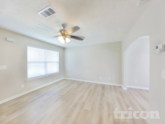 Foto del edificio - 1109 Shallowbrook Trail S