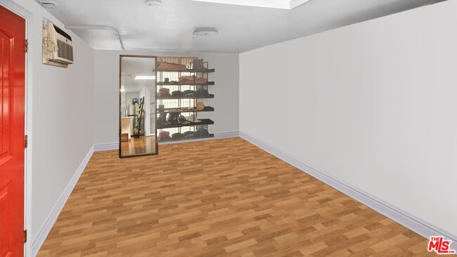 Building Photo - 1121 N Curson Ave