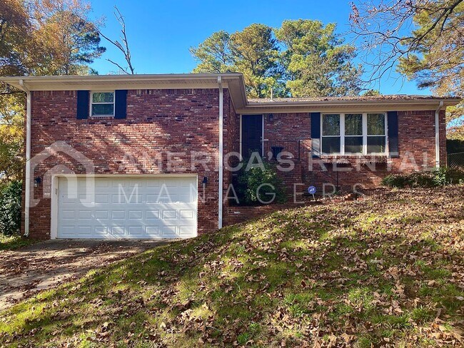 Building Photo - DEPOSIT PENDING!!! Home For Rent In Ironda...