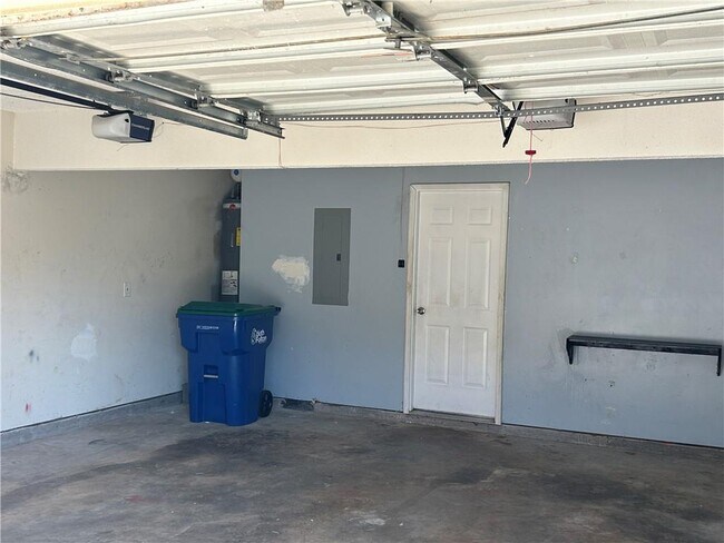 Foto del edificio - 4710 Brookwood View