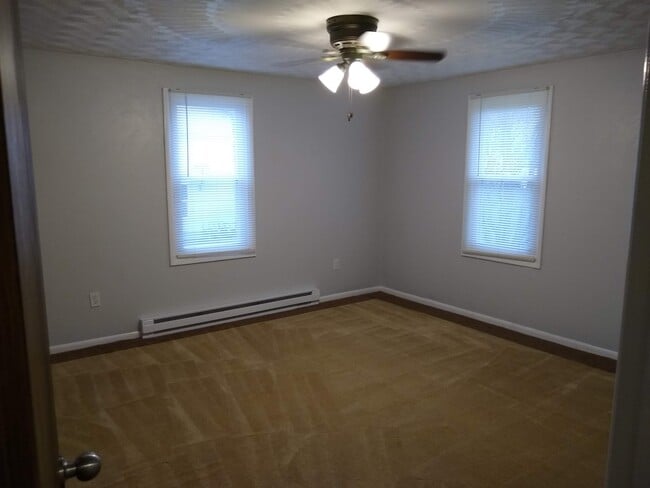 Second bedroom - 236 Hartford St
