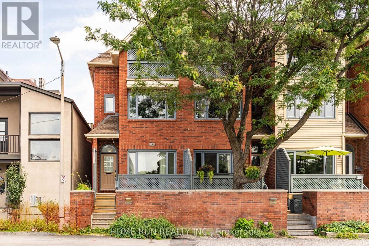 Primary Photo - 225 Echo Dr