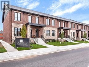 Building Photo - 1027 Walker Rd