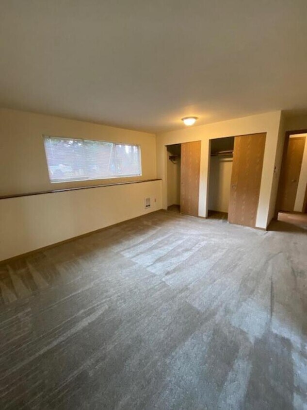 Foto principal - 2 bedroom in Seattle WA 98116