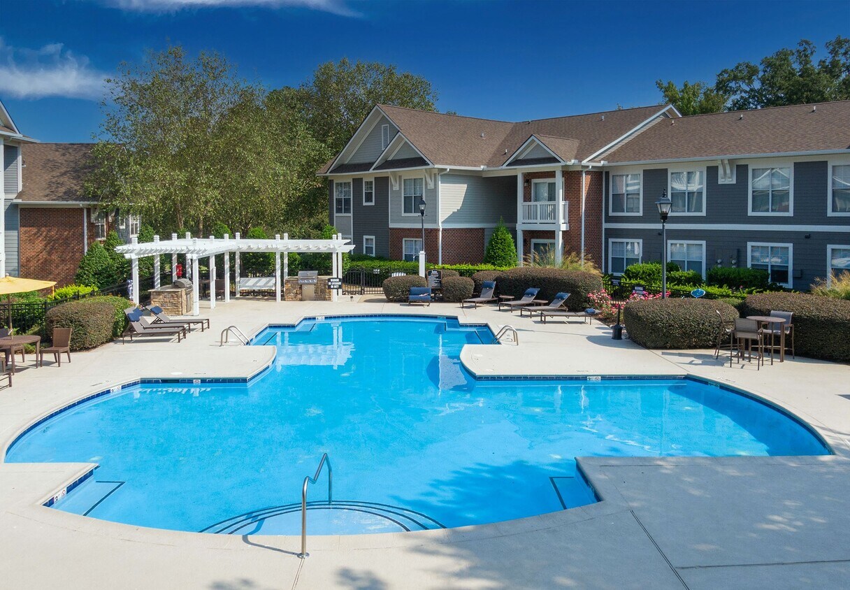 Lenox at Patterson Place Apartments in Durham, NC