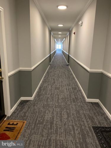 Foto del edificio - 1591 Spring Gate Dr.
