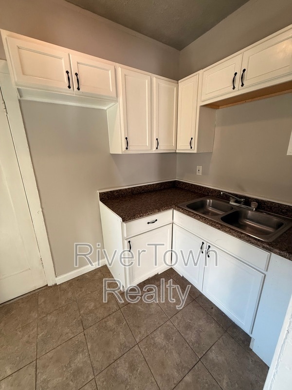 Foto del edificio - 1297 S Prescott St