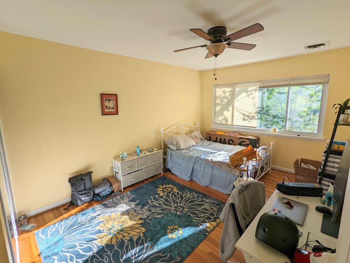 11089 Saffold Way, Reston, VA 20190 Townhouse for Rent in Reston, VA