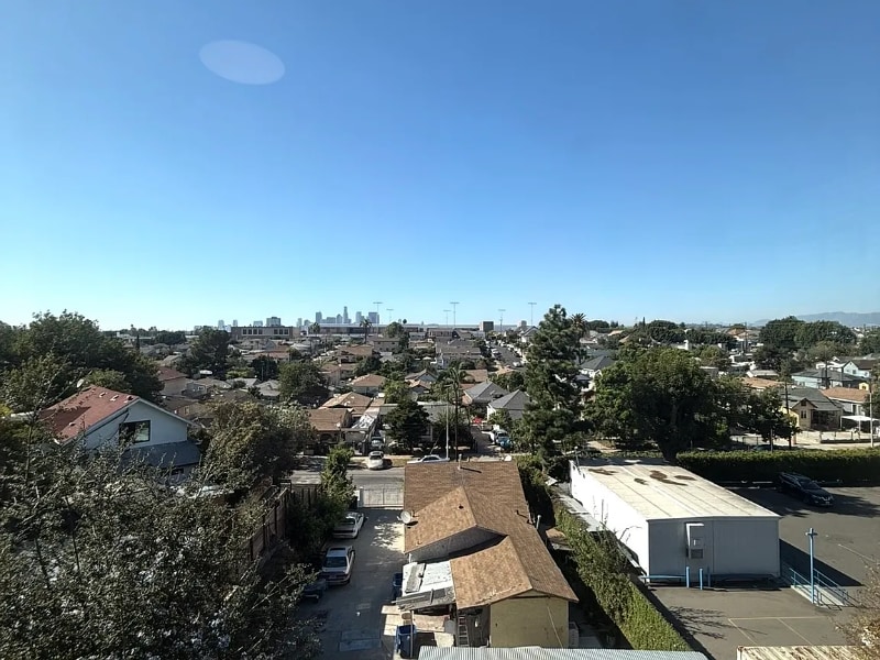 Primary Photo - 439 S Evergreen Ave