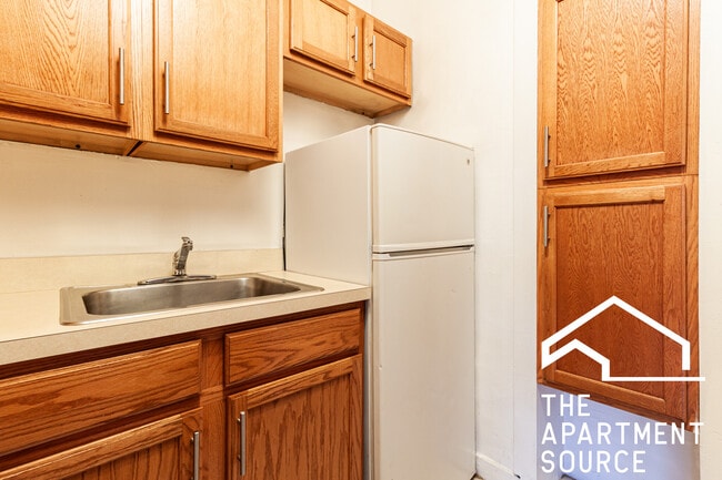 Building Photo - 1200 N Dearborn St