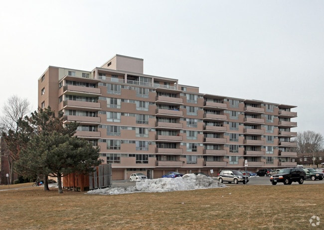Building Photo - Georgian Mansion