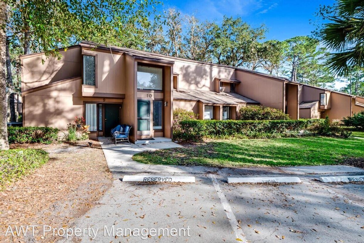 Foto principal - 1 br, 1.5 bath House - 10 Pinehurst Place