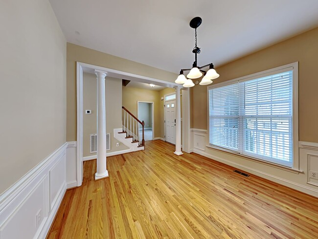 Building Photo - 212 Boswell Ln