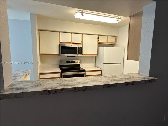 Foto del edificio - 2607 NW 33rd St