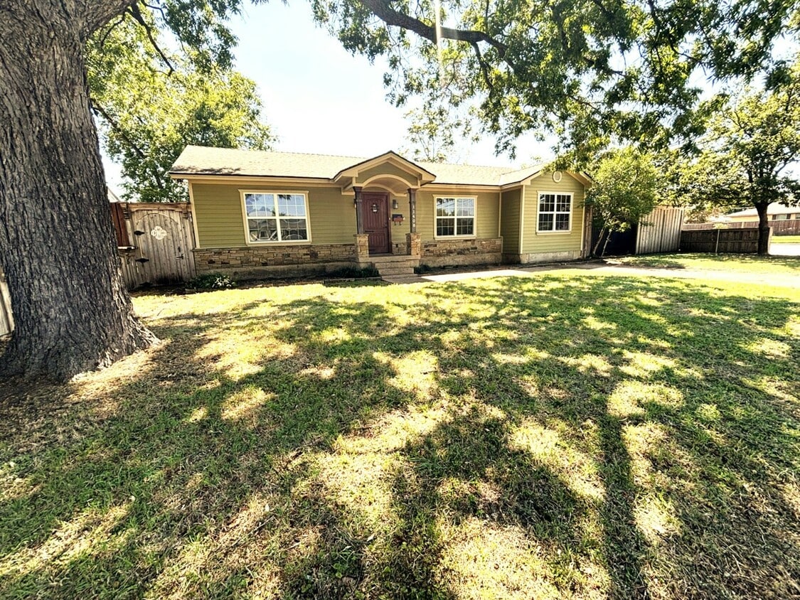 Photo - 11408 Wyatt Street