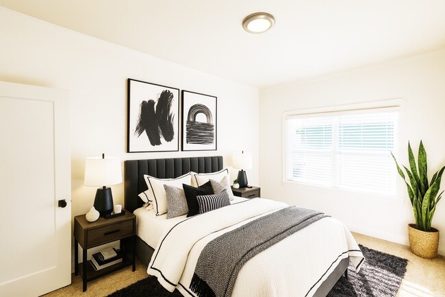 Building Photo - Park Regent Apartments