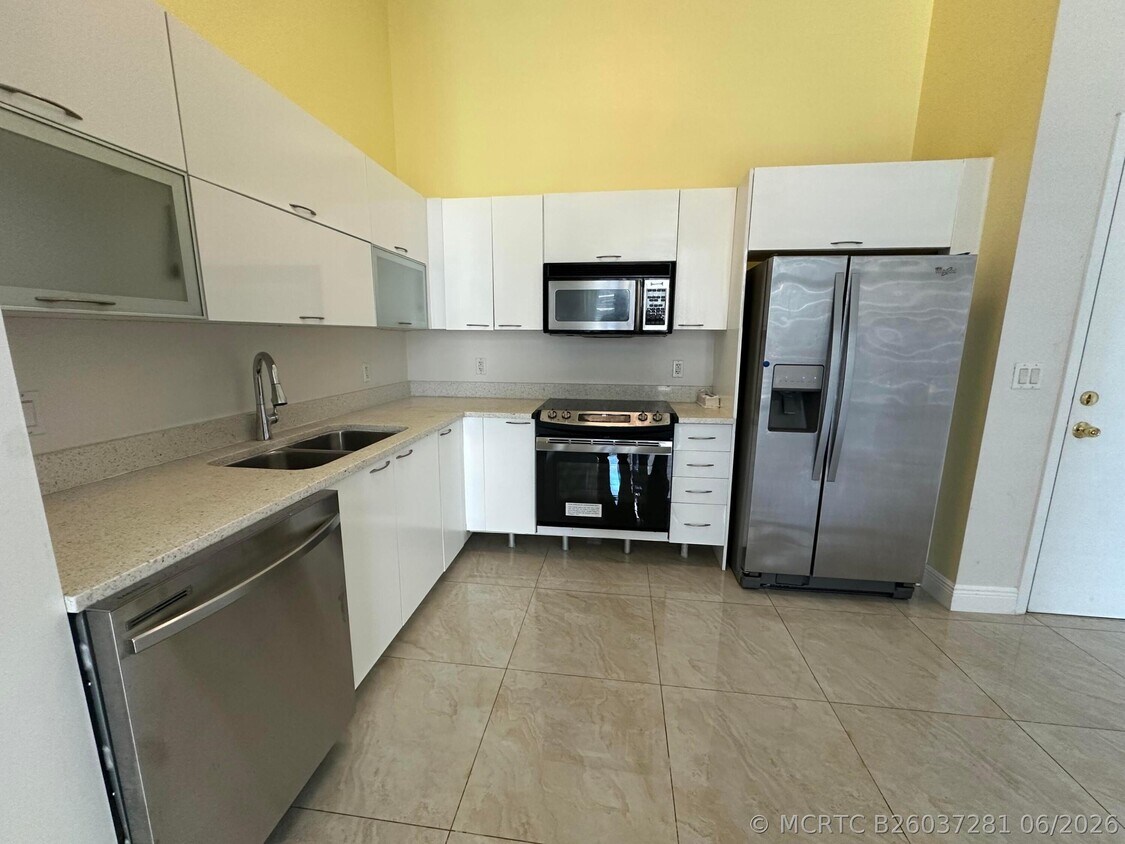 Foto del edificio - 234 NE 3rd St