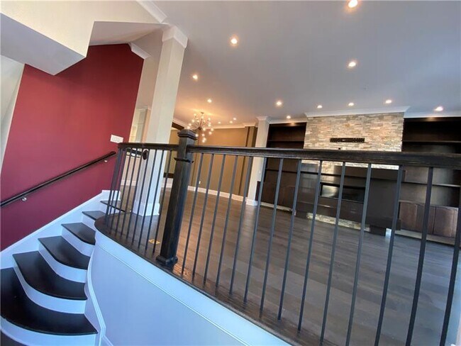 Foto del edificio - 2112 Peach Ln SE