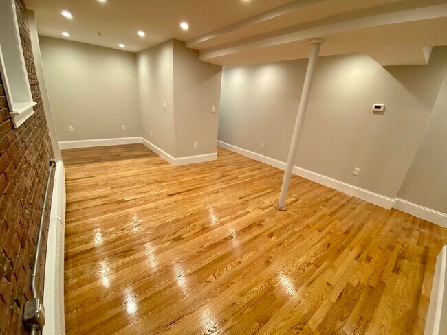 Foto del edificio - 96 Webster St