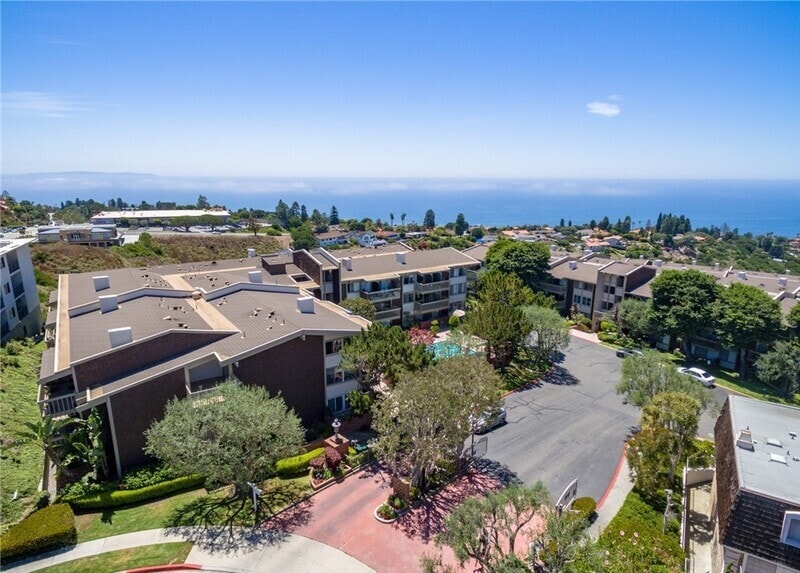 6542 Ocean Crest Dr Unit B101 B11, Rancho Palos Verdes, CA 90275 Condo for Rent in Rancho