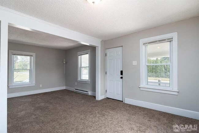 Foto del edificio - 729 Watsontown Rd