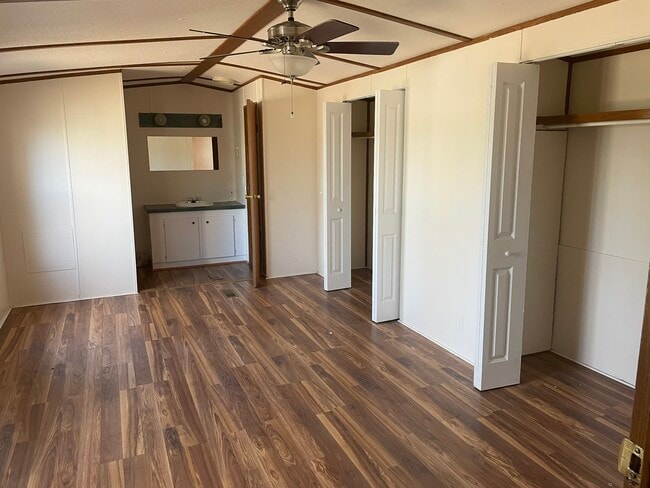 Foto del edificio - LJE #22