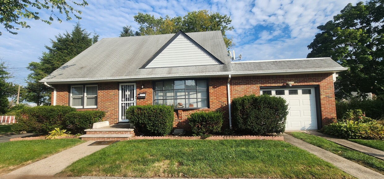 Photo - 80 Marilyn Pl (Clifton, NJ)