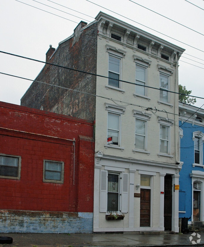 Primary Photo - 1628 Walnut St