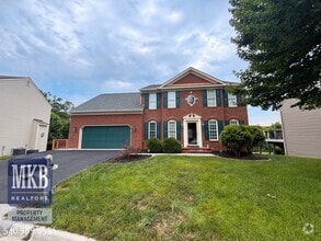 Building Photo - 6423 Westshire Ct