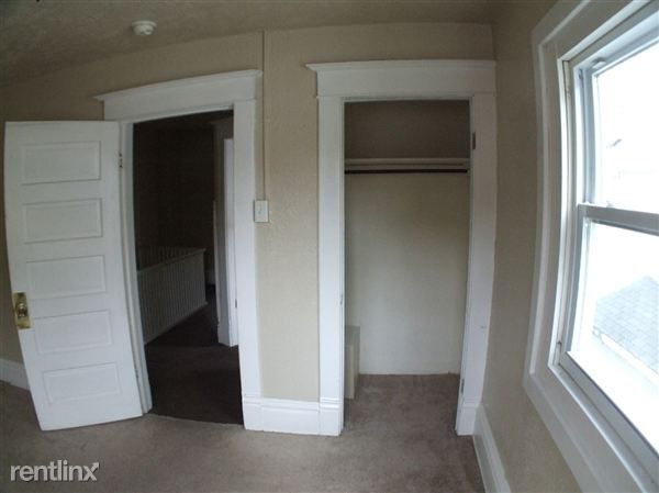 Foto del edificio - NE 3 bed townhouse