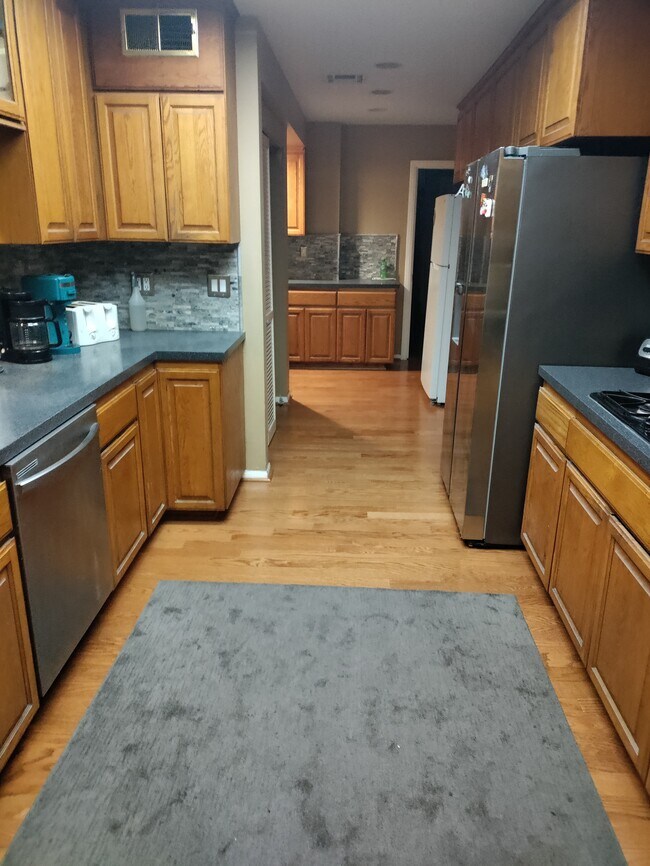 Cocina - 19251 Oxnard St