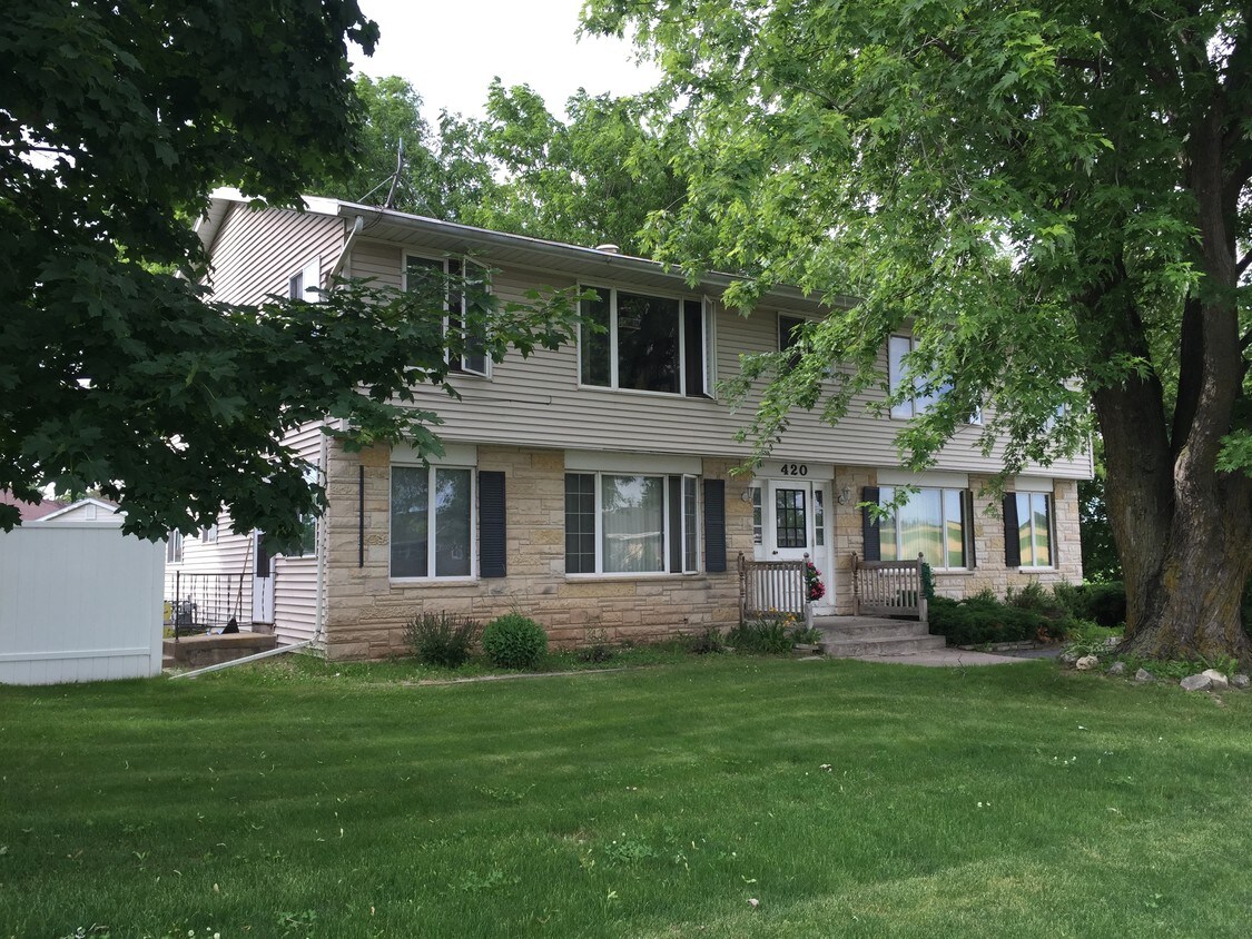 419 N Liberty St Unit 2, Valders, WI 54245 Apartment for Rent in