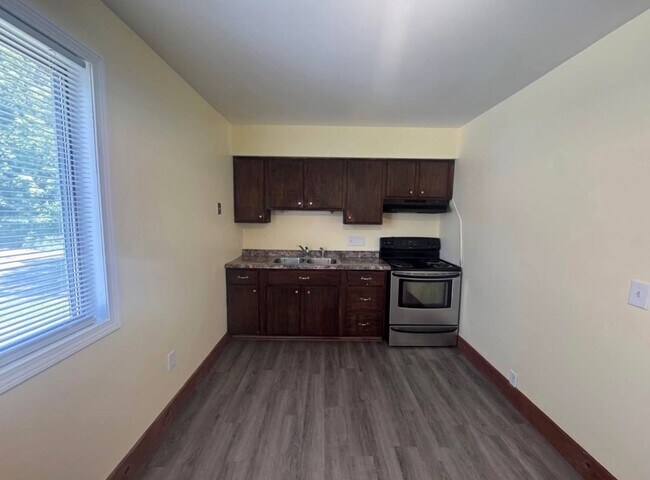 Foto del edificio - 1027-1029 Elwood st
