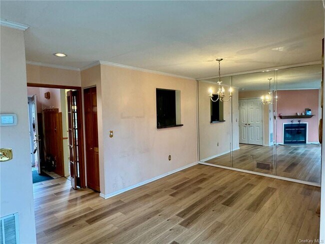 Foto del edificio - 93 Kensington Way